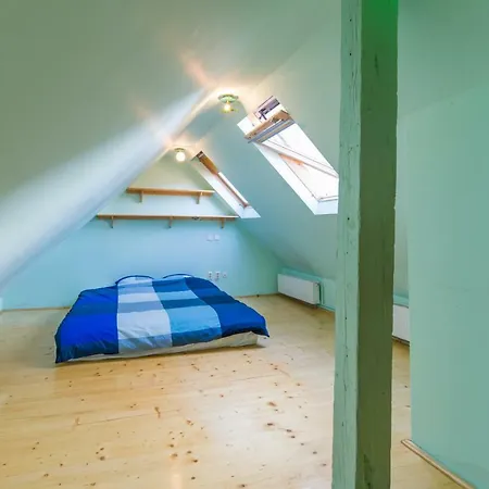 Rope Street Attic