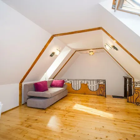 Apartment Rope Street Attic