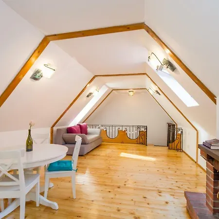 Apartment Rope Street Attic *
